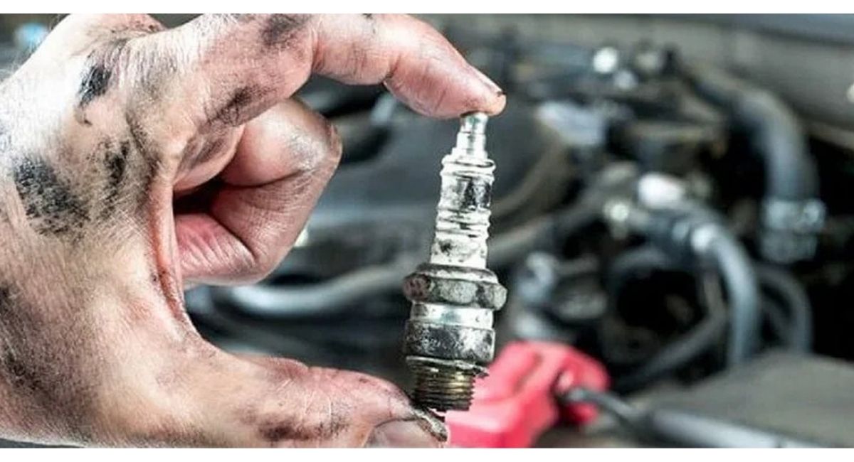 Kiểm tra và thay thế trong bảo dưỡng động cơ